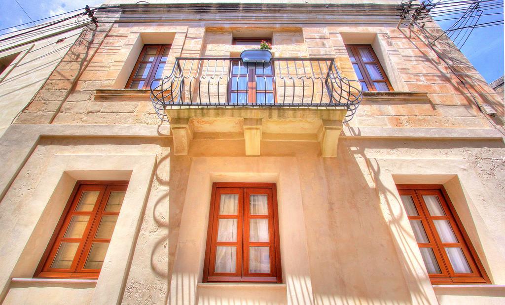 My Travel House Hotel Rabat Kültér fotó